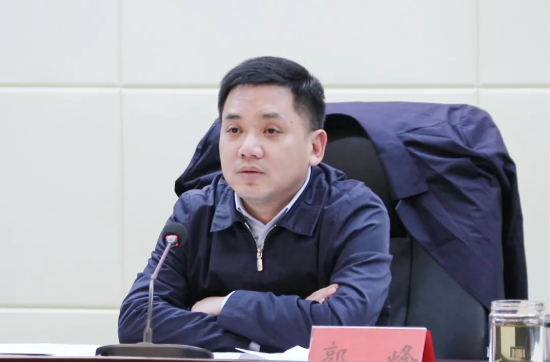 德兴市召开市四套班子会议研究2021年重点项目工作郭峰杨秀福出席